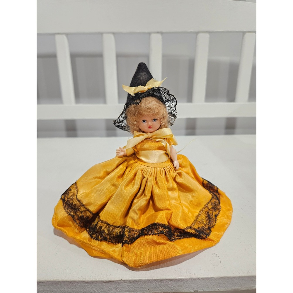 Vtg 1950s Hollywood Doll Company Old Mother Witch Hard Plastic Doll Yellow Gown